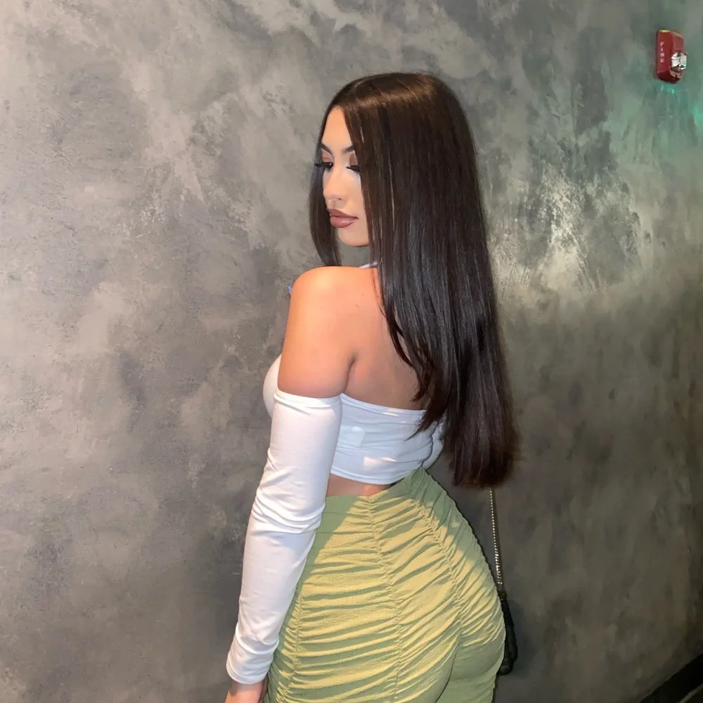 PrettyLittleThing Light Green Wide Leg Pants - Picture 2 of 2